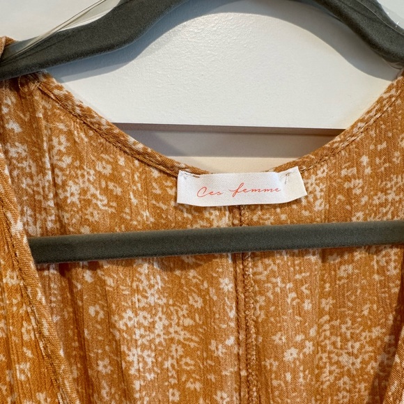 Plus size long sleeve floral boho mini dress - Picture 3 of 3